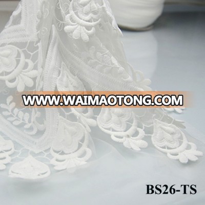 High Fashion Lace Embroidered French Guipure Mesh Fabric